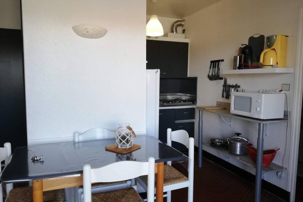 Appartement Soleil Levant - Acces Direct Plage - Terrasse - Une Chambre - Proche Commerces Le Barcares Exterior photo